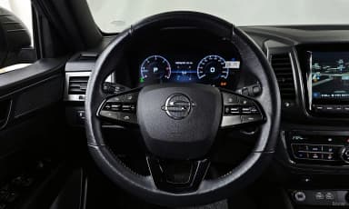 Rexton Sports Khan