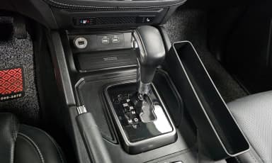 Rexton Sports Khan