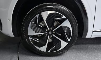 Grang Koleos
