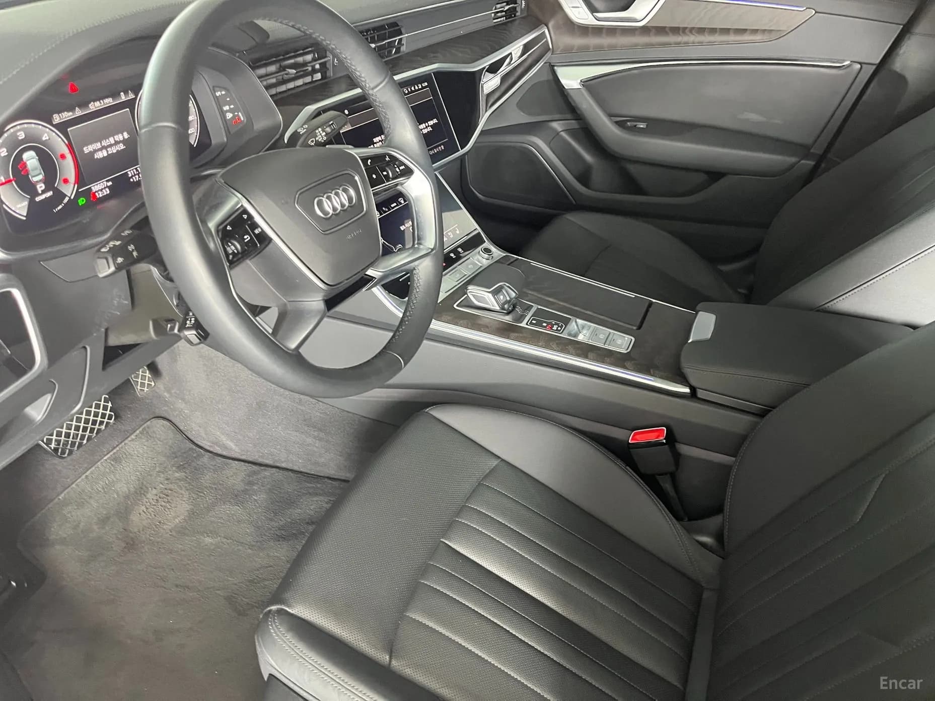 A6 (C8)