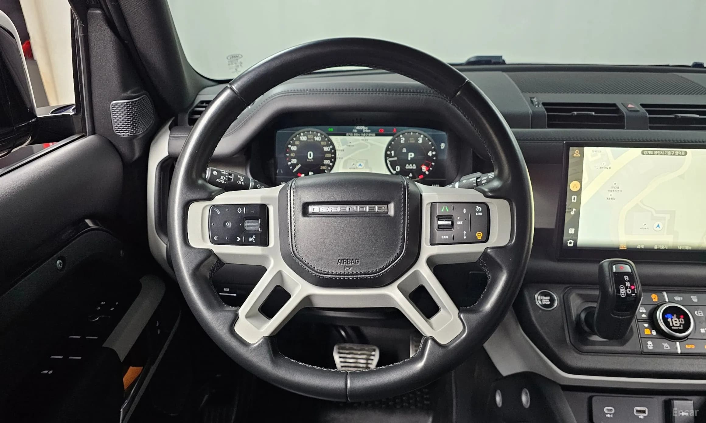 Defender (L663)
