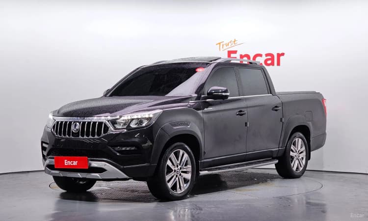 Rexton Sports Khan