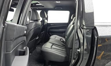 Rexton Sports Khan