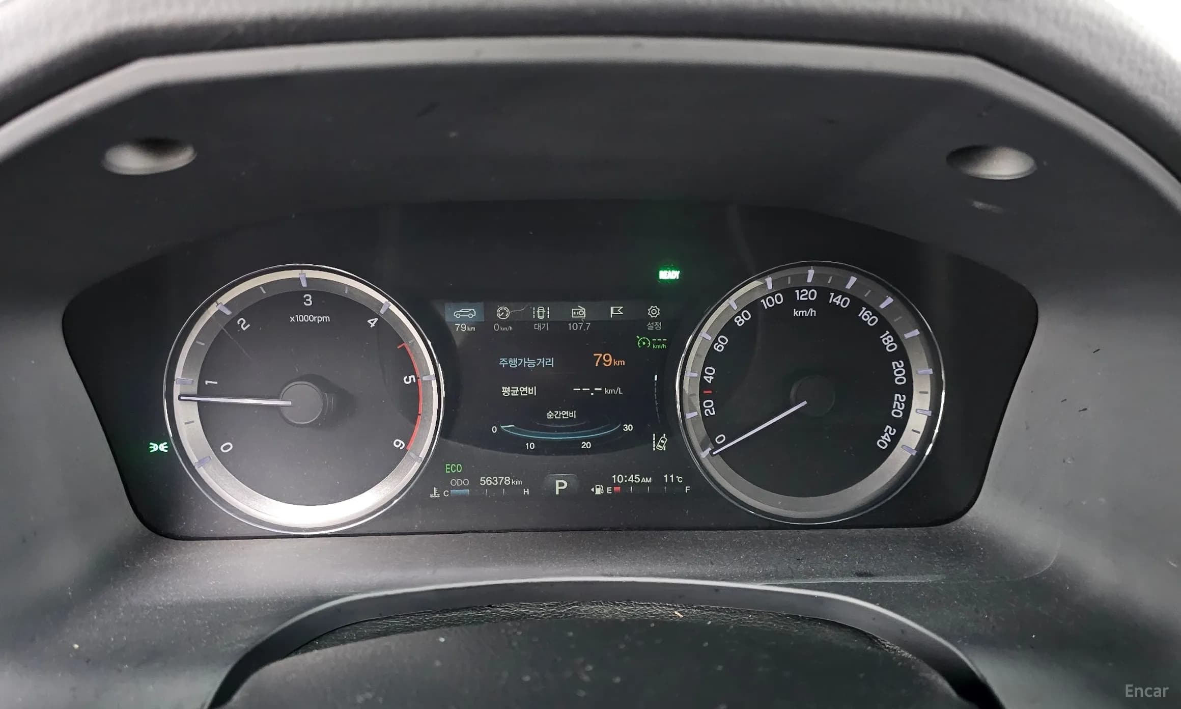 Rexton Sports Khan