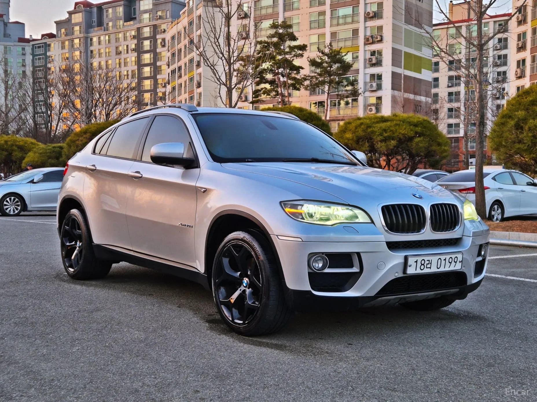 X6 (E71)