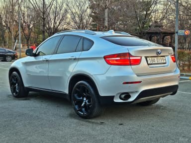 X6 (E71)