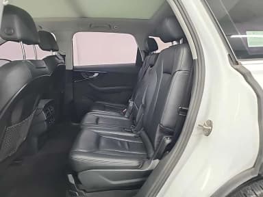 Q7 (4M)
