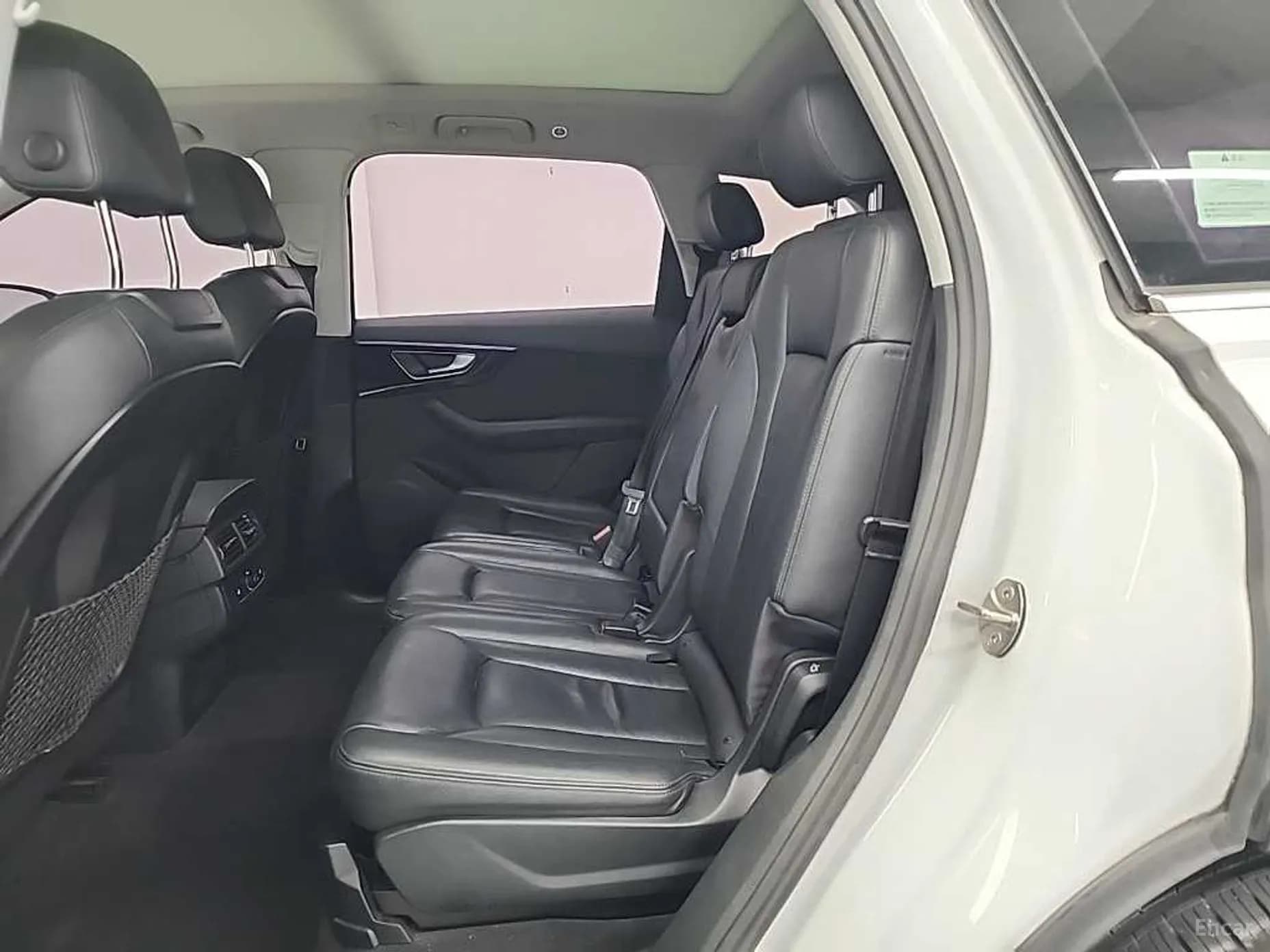 Q7 (4M)