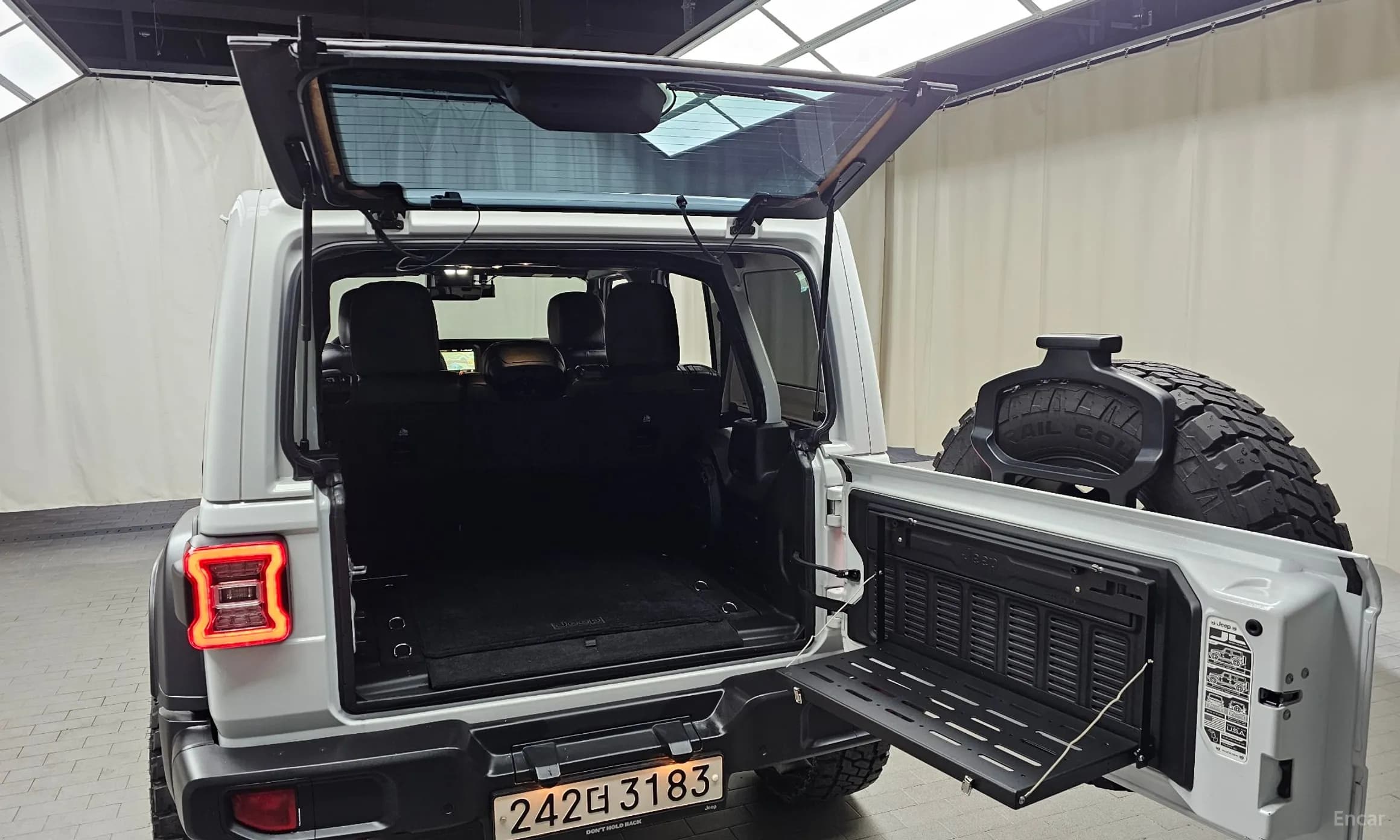 Wrangler (JL)