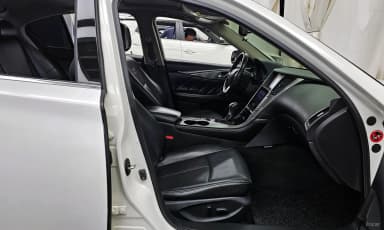 Q50