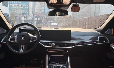 X6 (G06)