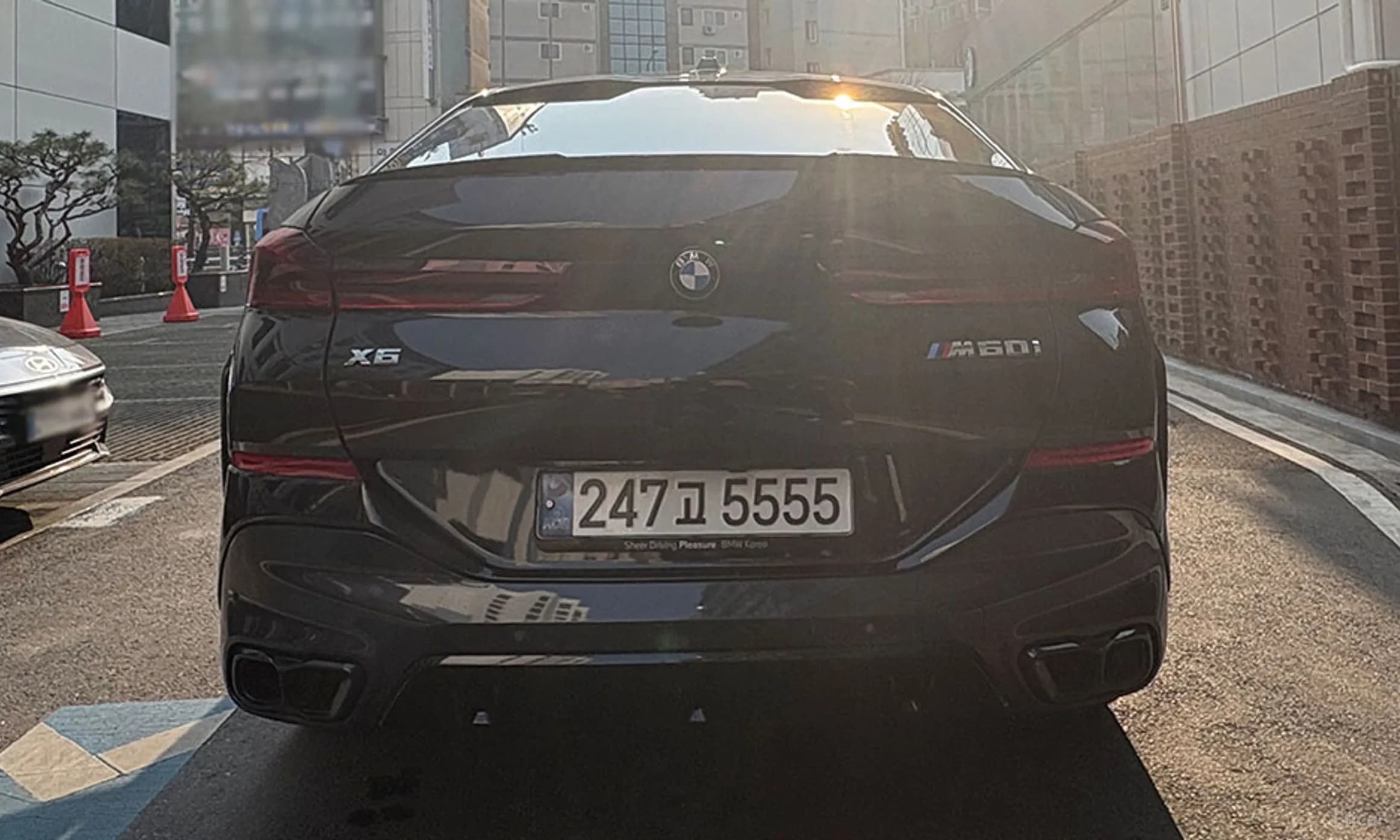 X6 (G06)