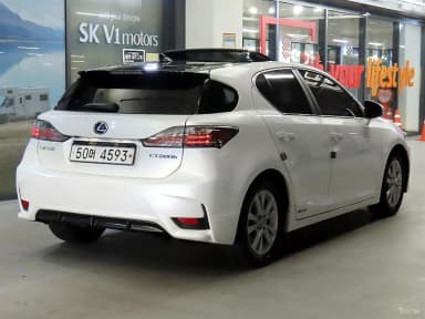 CT200h