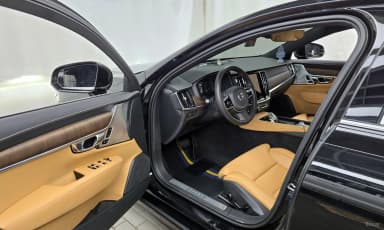 S90