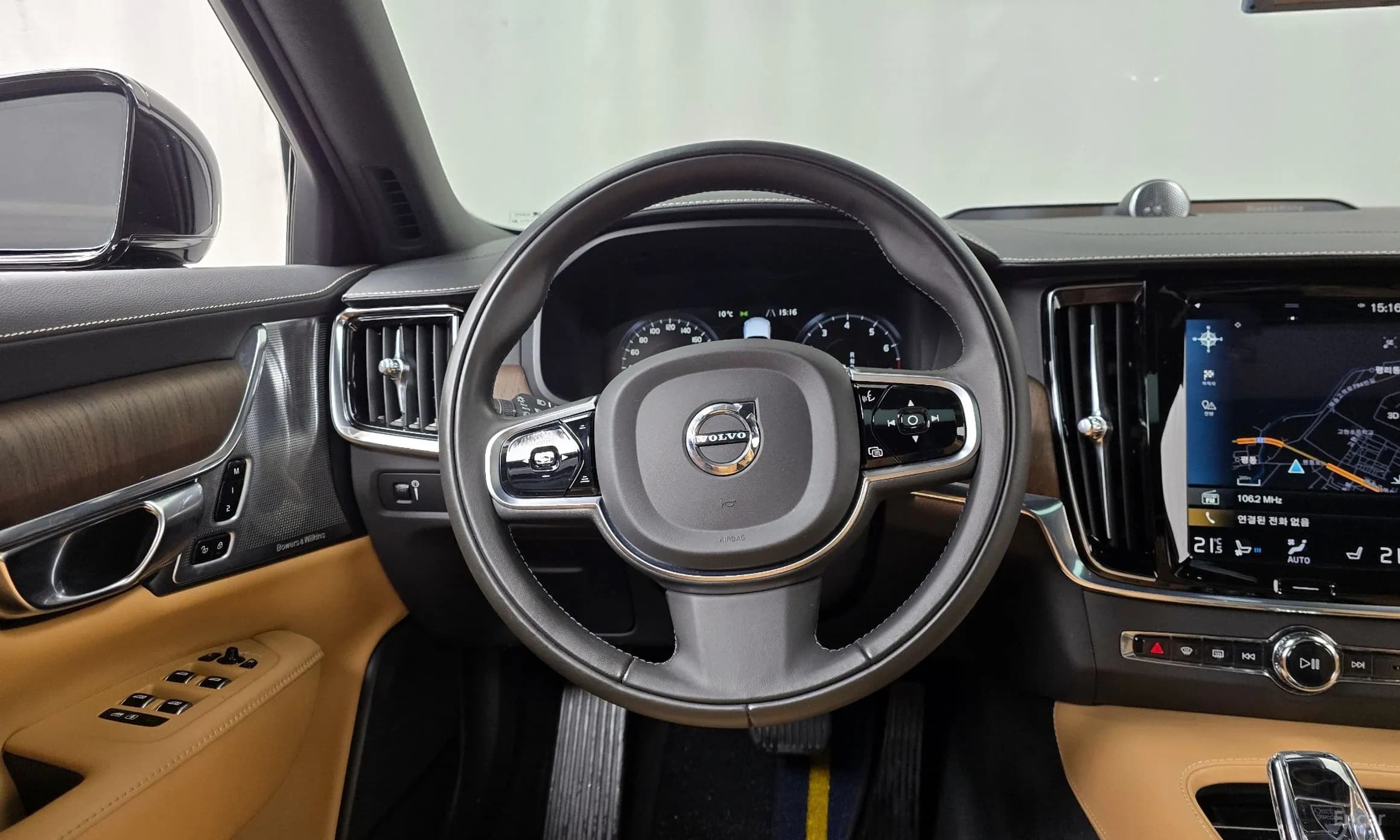 S90