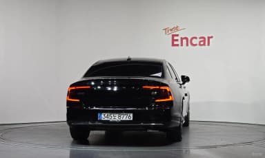 S90