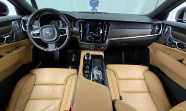 S90