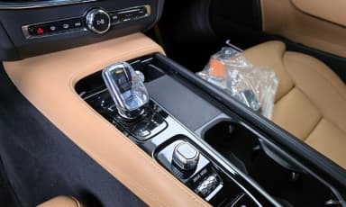 S90