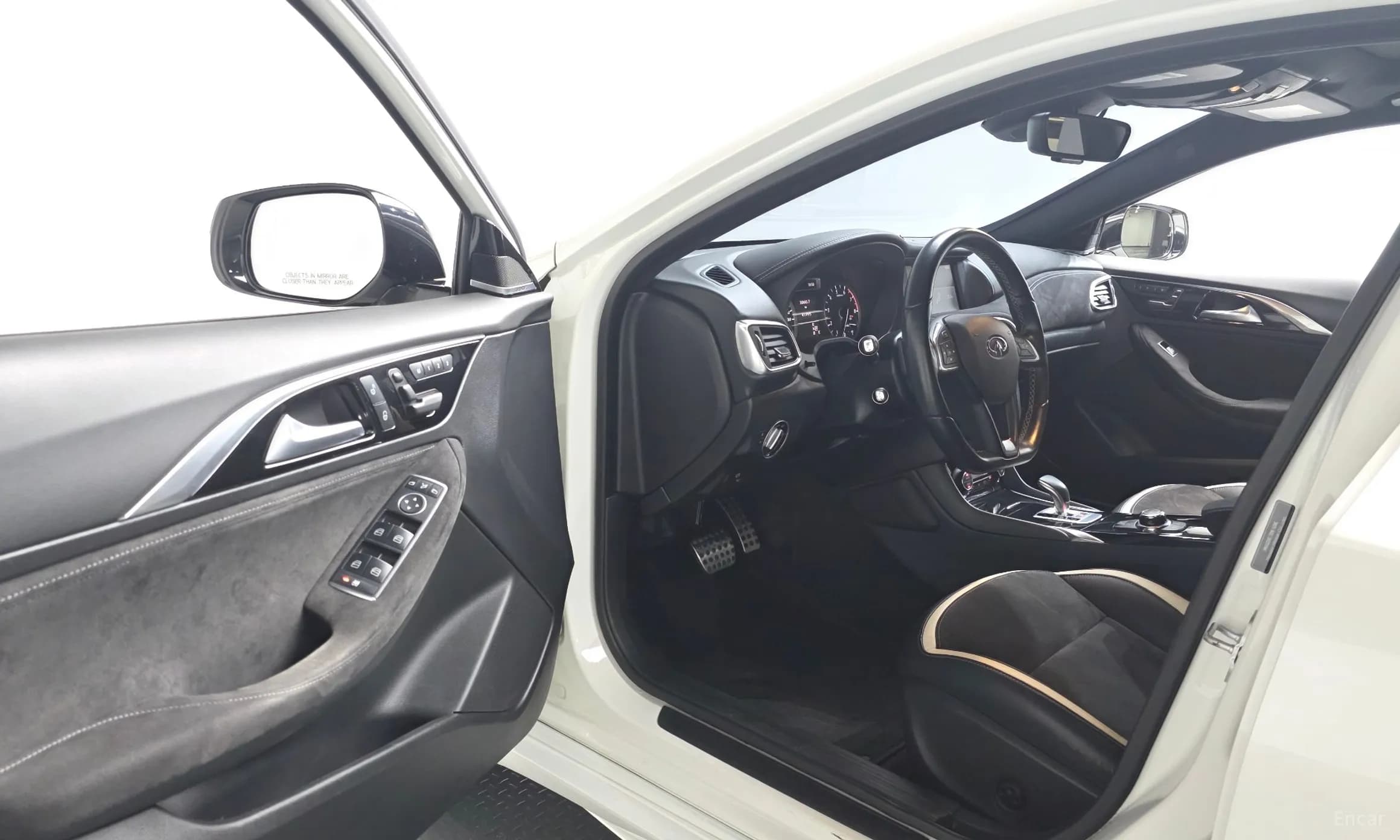 Q30