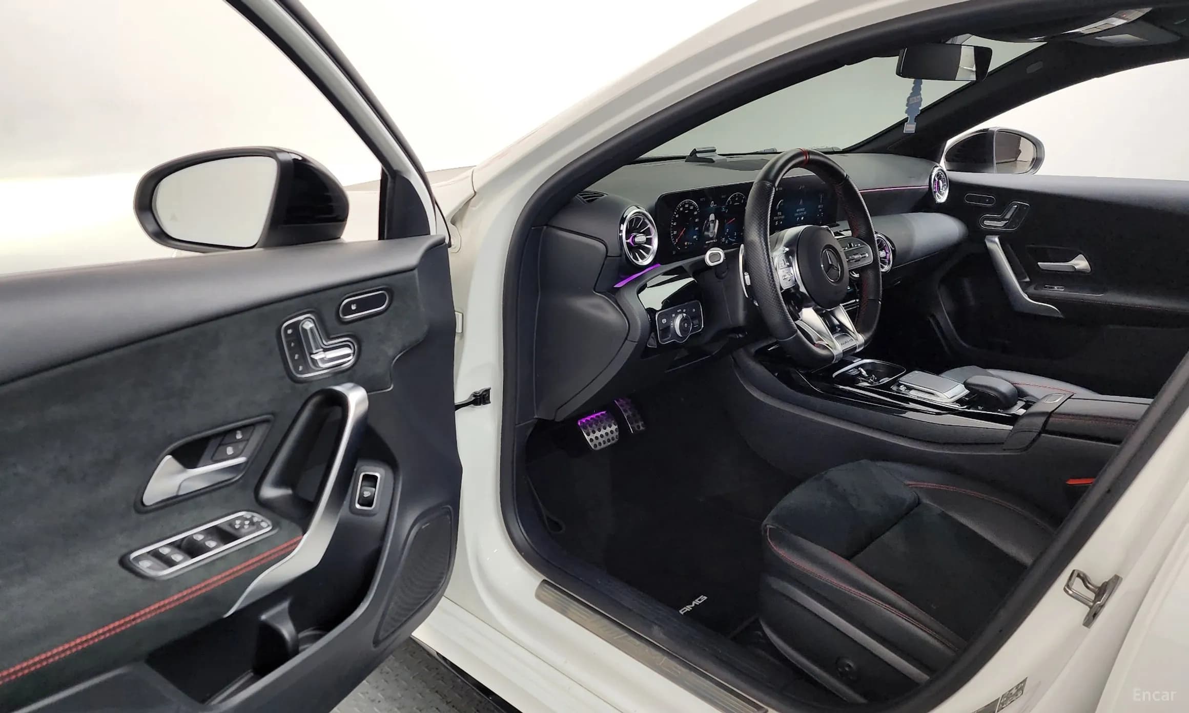 A-Class W177