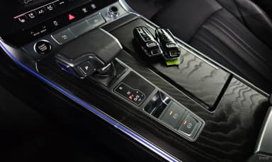 A6 (C8)