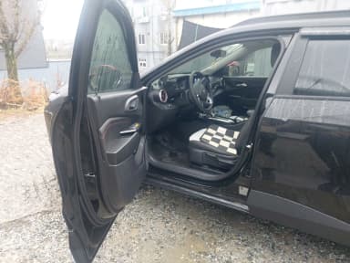 Trax Crossover