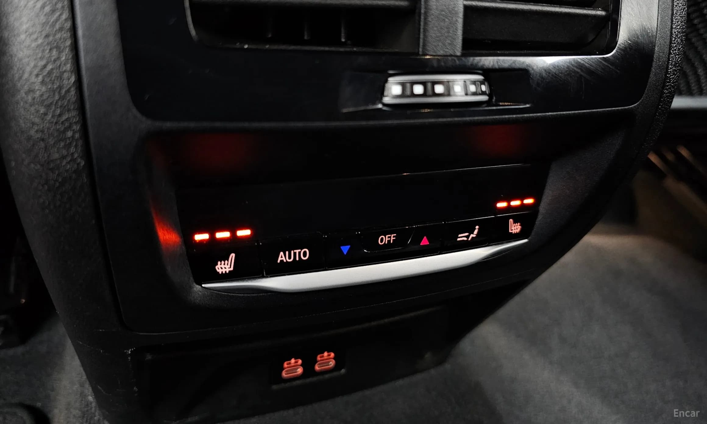 X4 (G02)