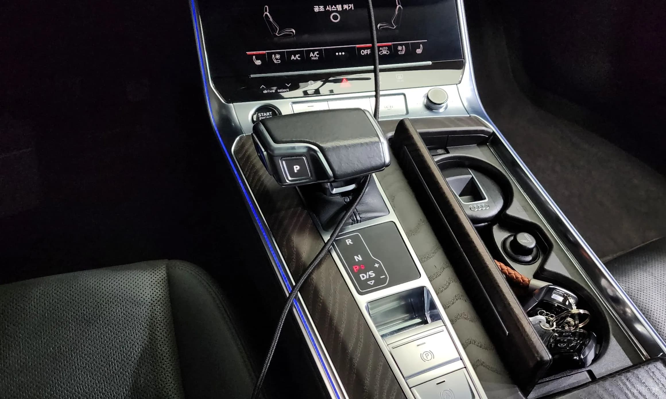 A6 (C8)