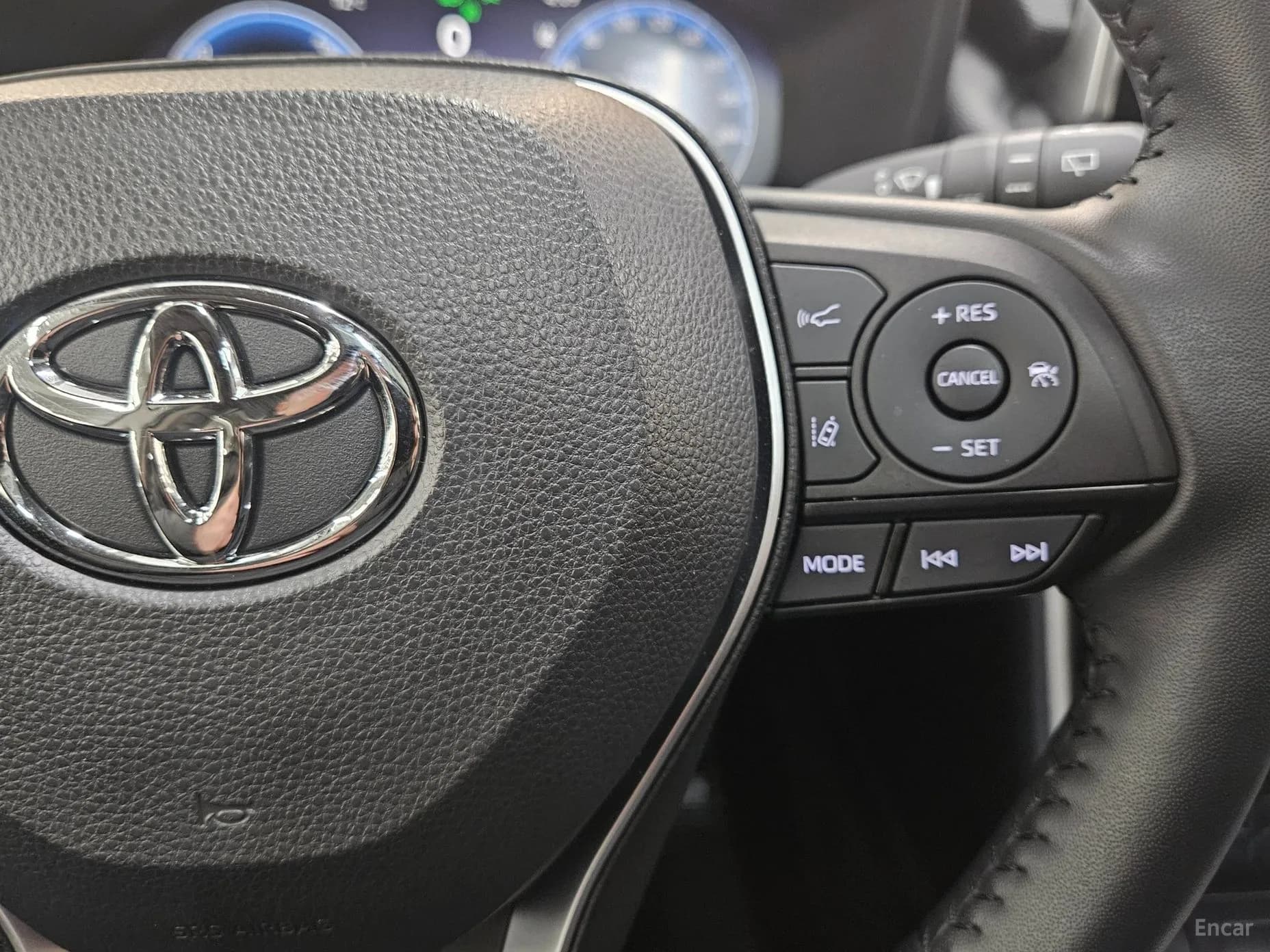 RAV4 5th Generation