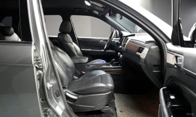 G4 Rexton