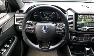 G4 Rexton