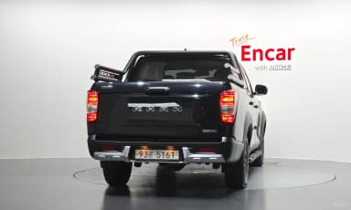 Rexton Sports Khan