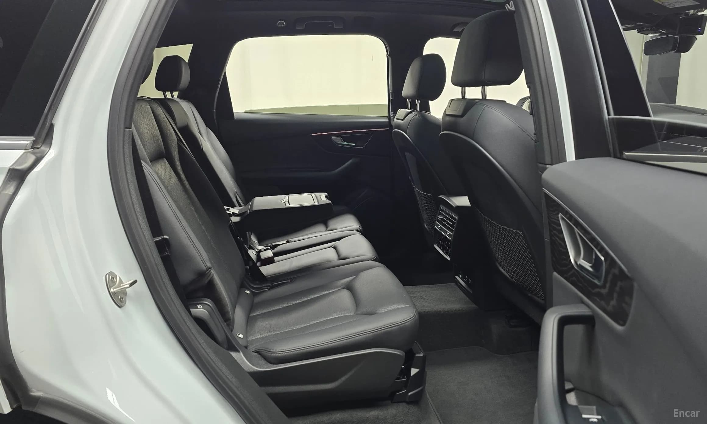 Q7 (4M)