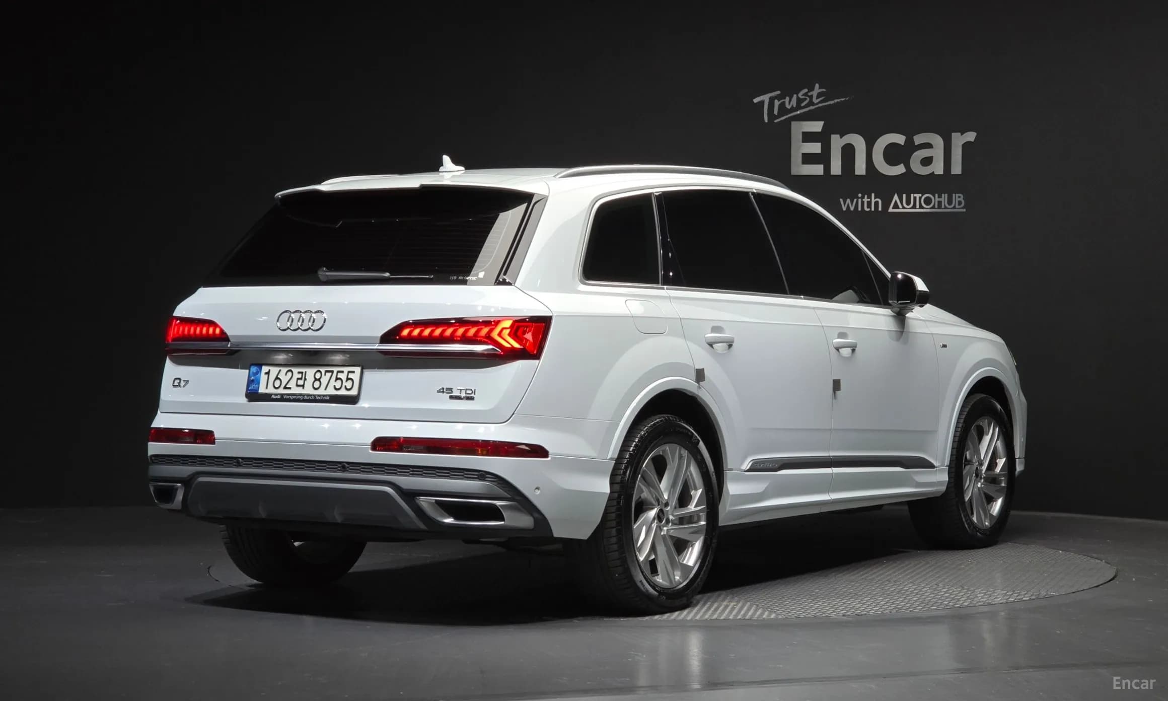 Q7 (4M)