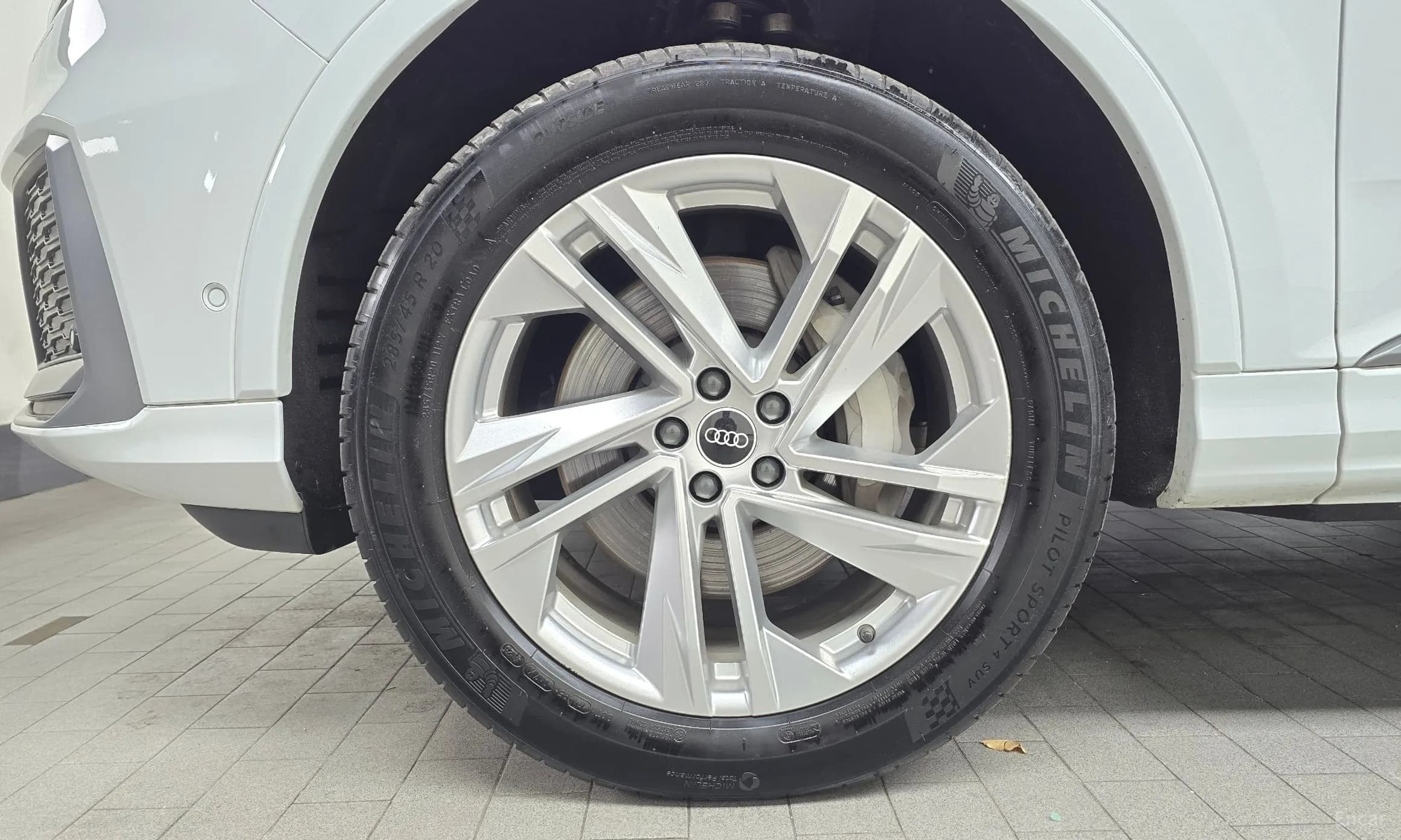 Q7 (4M)