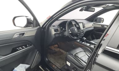 G4 Rexton