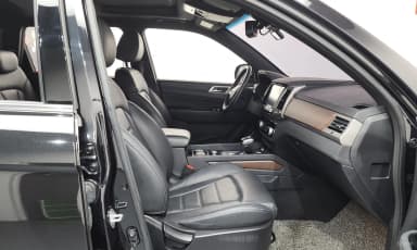 G4 Rexton