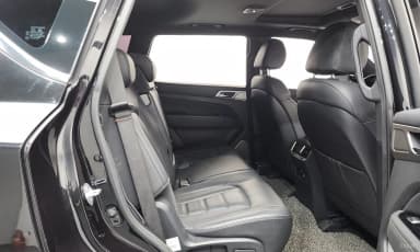 G4 Rexton