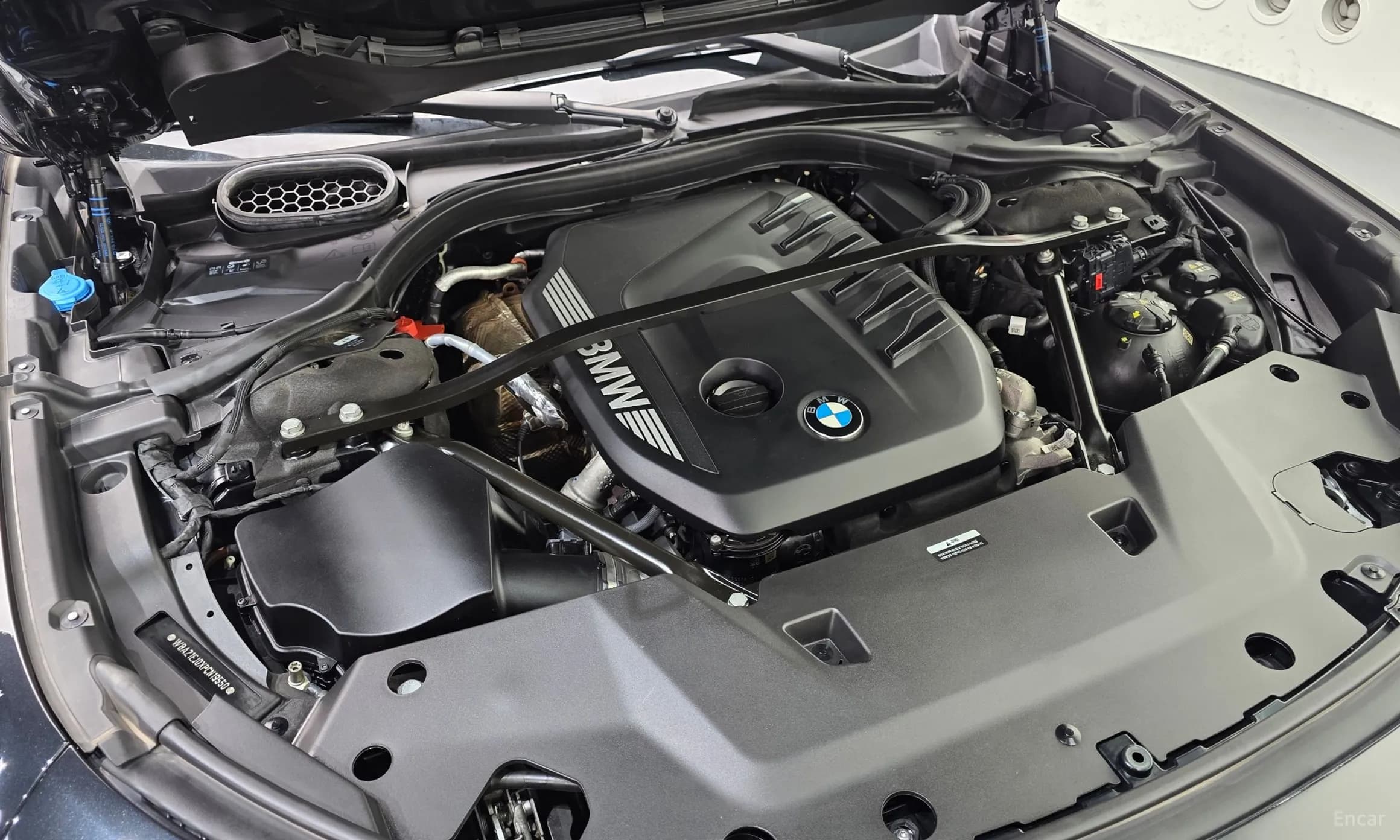 7 Series (G70)
