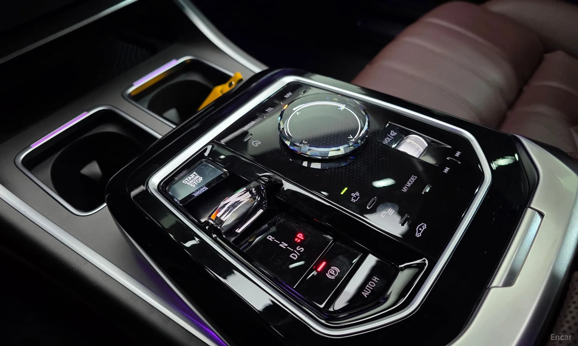 7 Series (G70)
