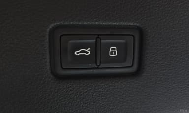 Q8 (4M)