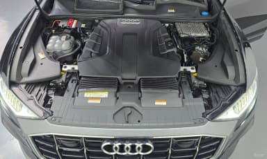 Q8 (4M)