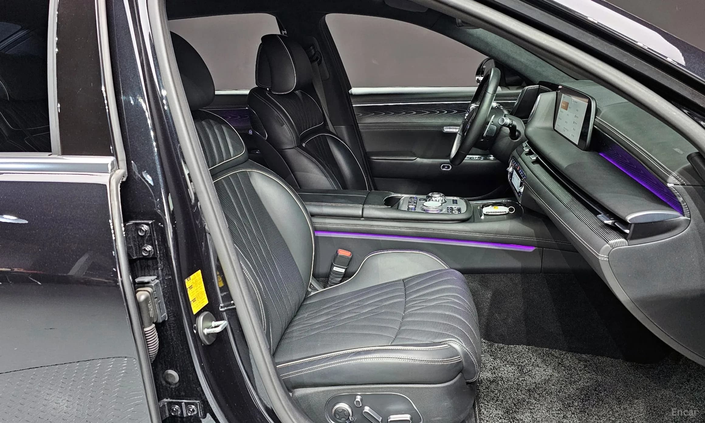 G90 (RS4)