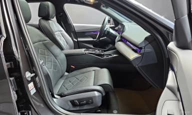 5 Series (G60)