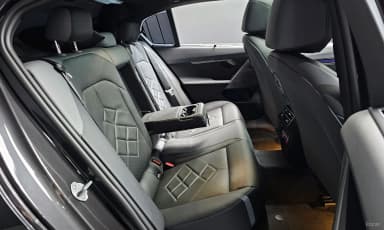 5 Series (G60)