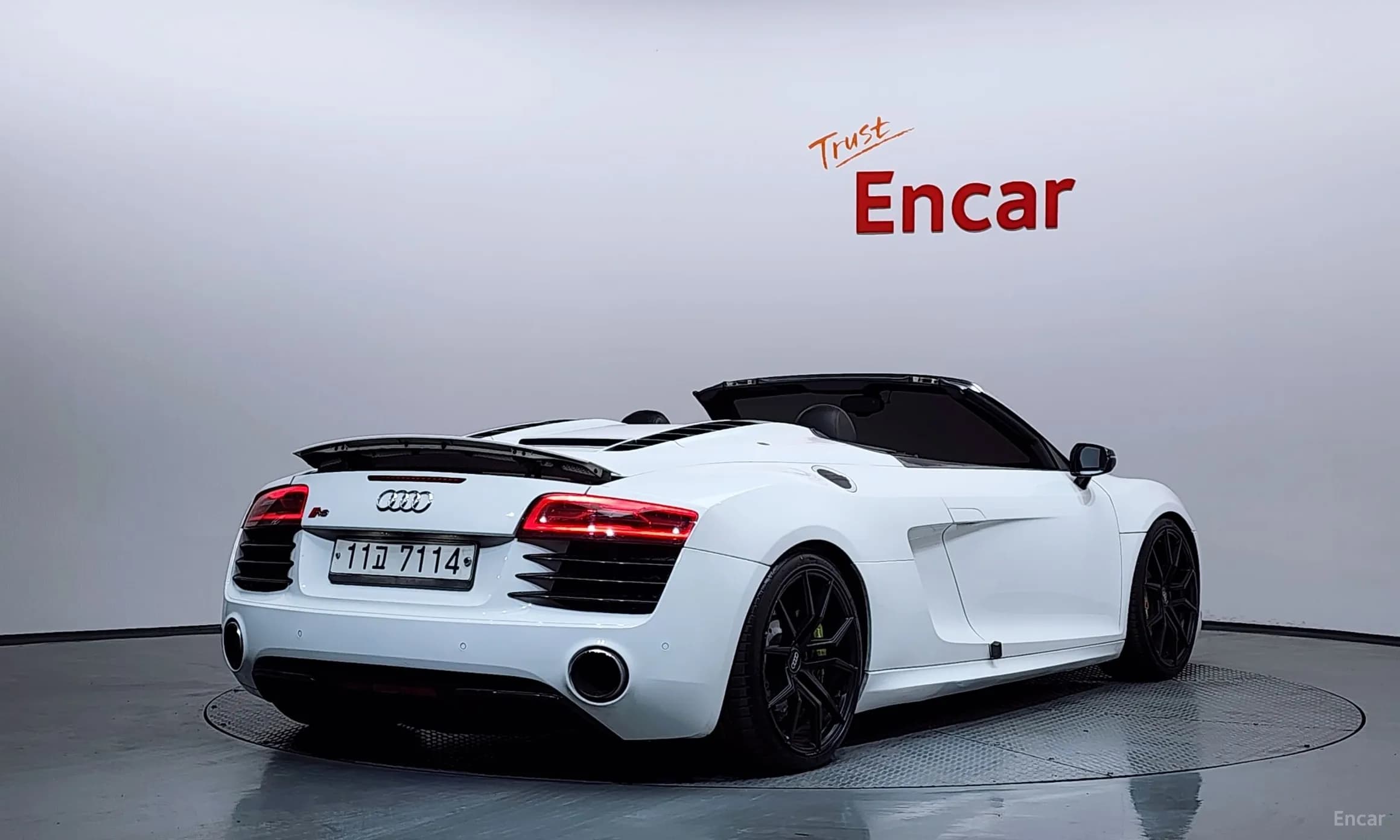 R8