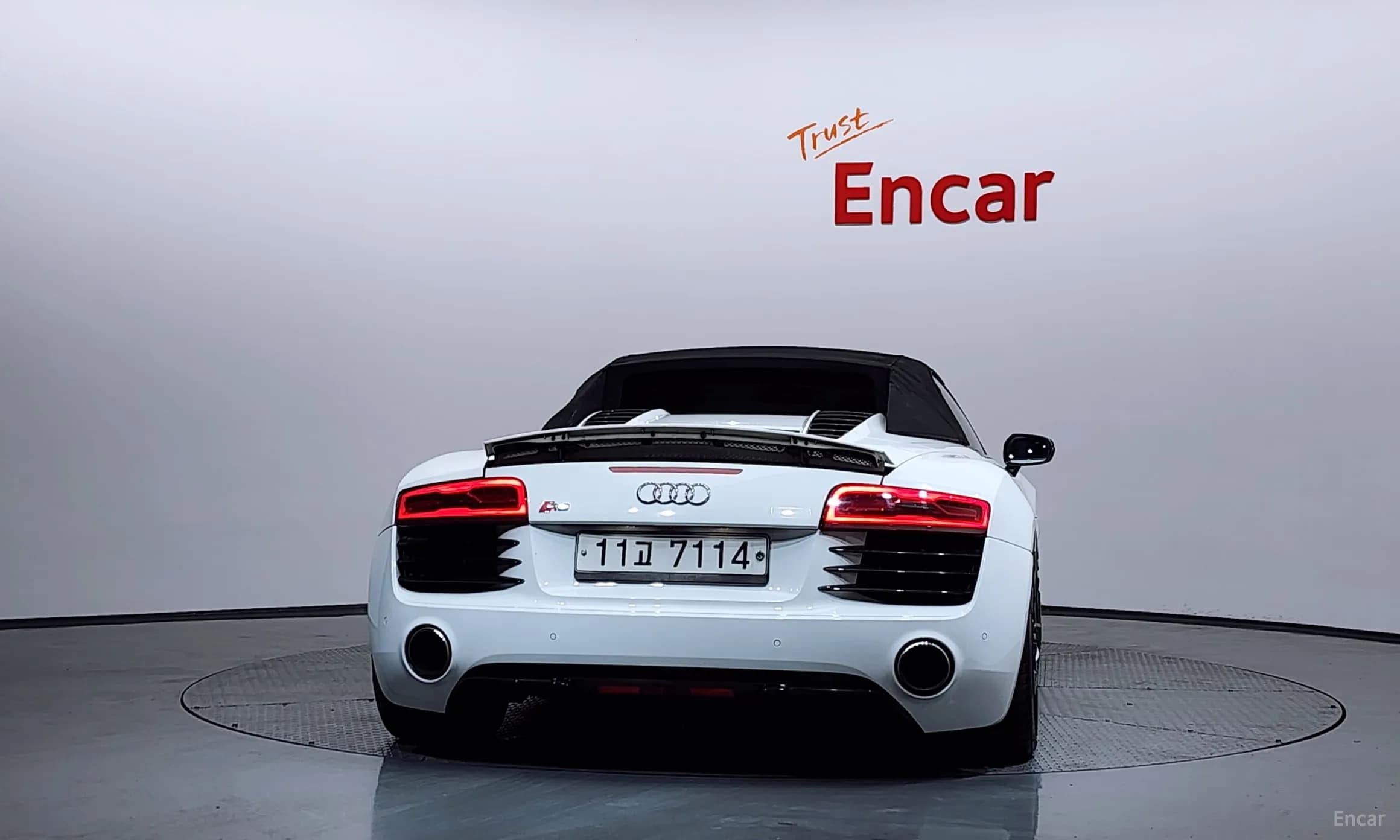 R8