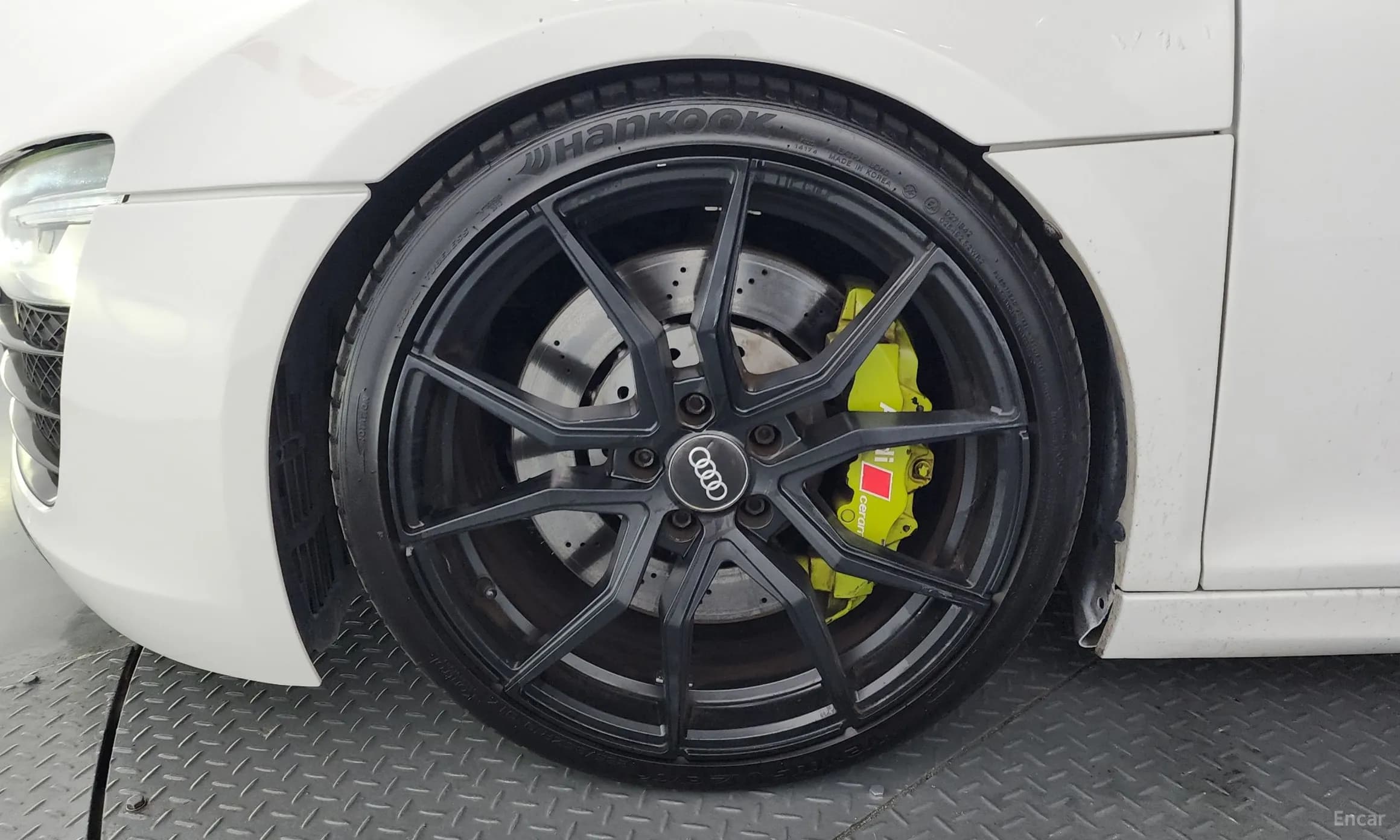 R8
