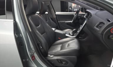 S60