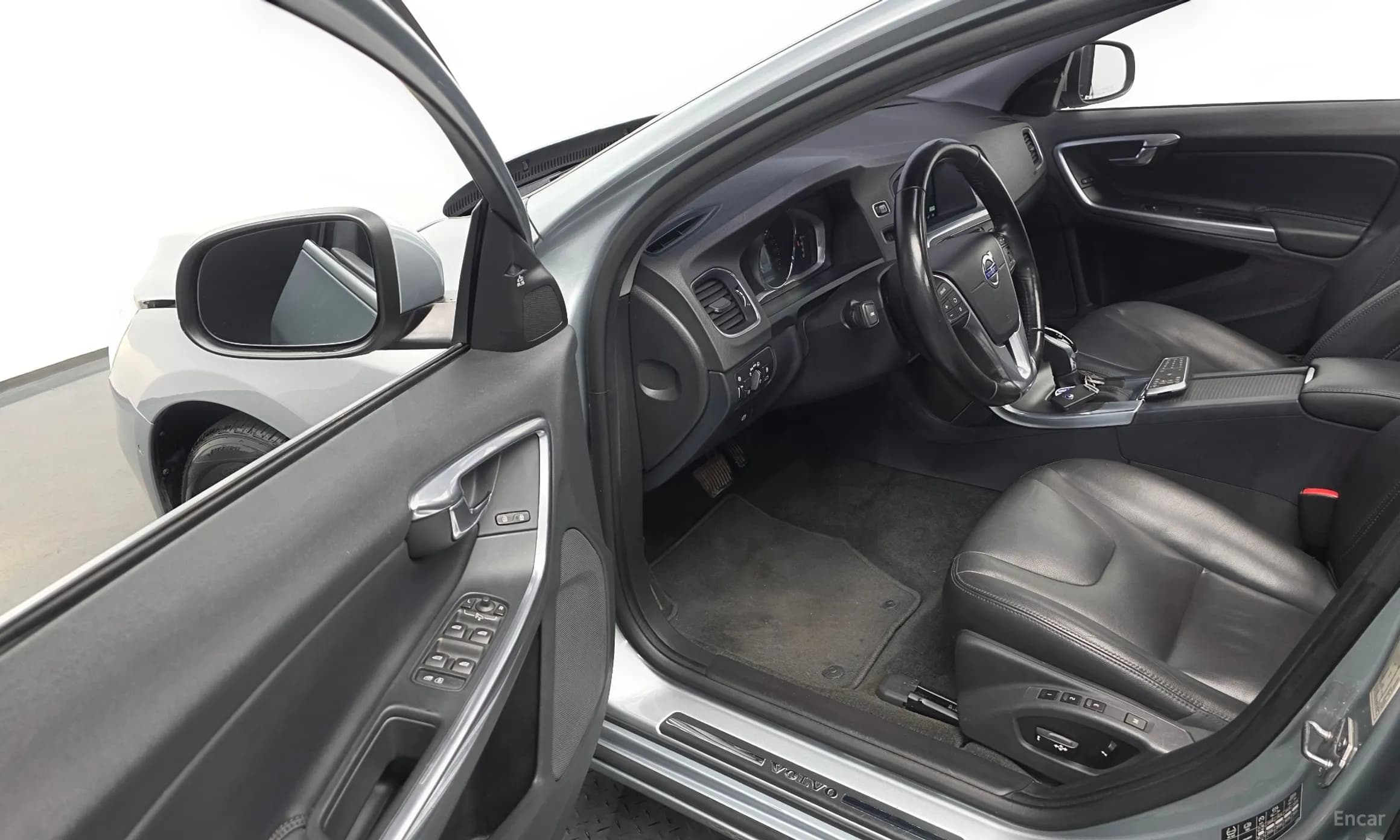 S60